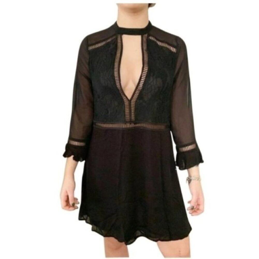 TOBI black lace mini dress long sleeves v-neck M